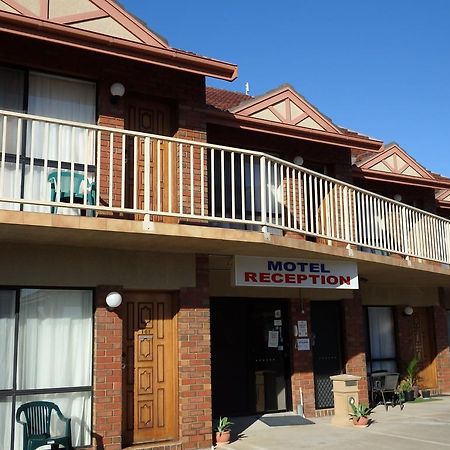 Monte Villa Motor Inn Melbourne Exterior photo
